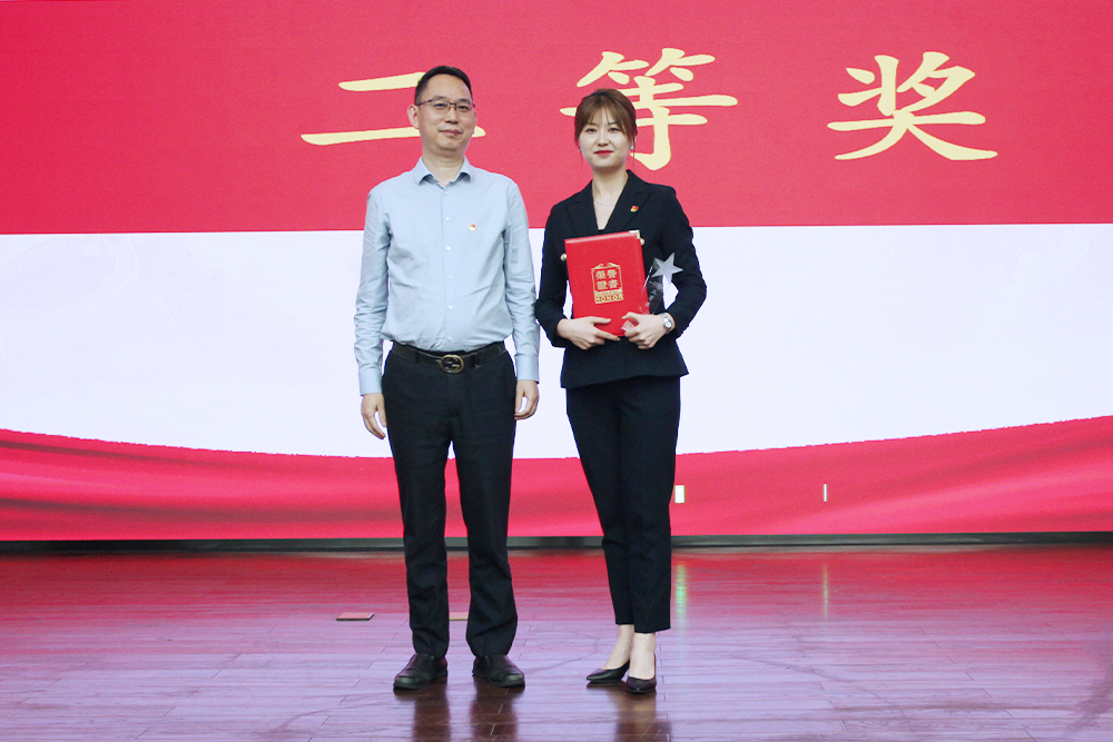 頒獎4.jpg 頒獎4.jpg